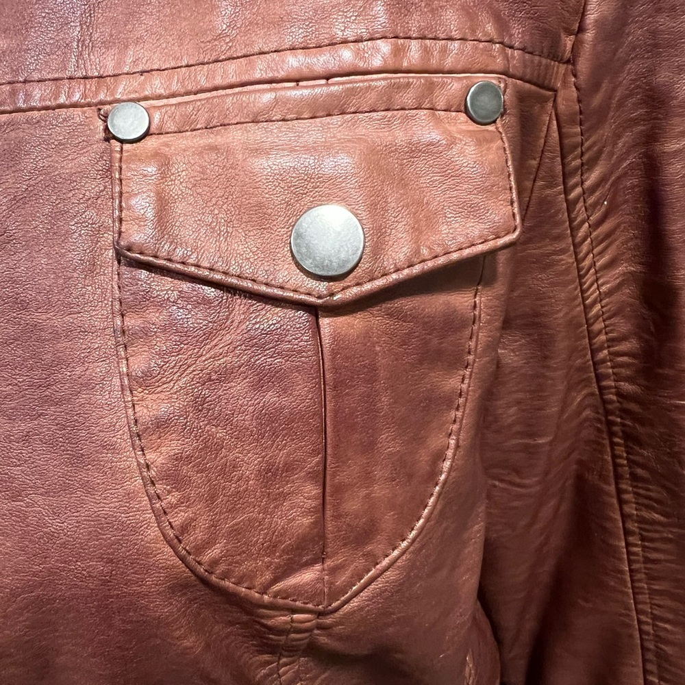 Leather jacket - Picture 3 of 6